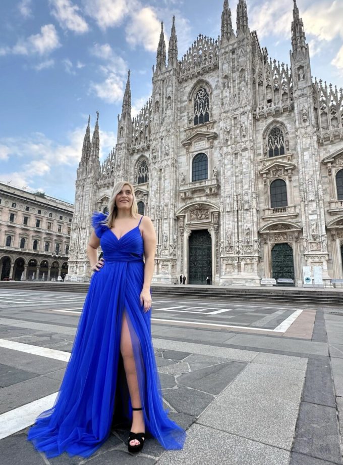 Vestido Tul Abertura Hombro Curvy