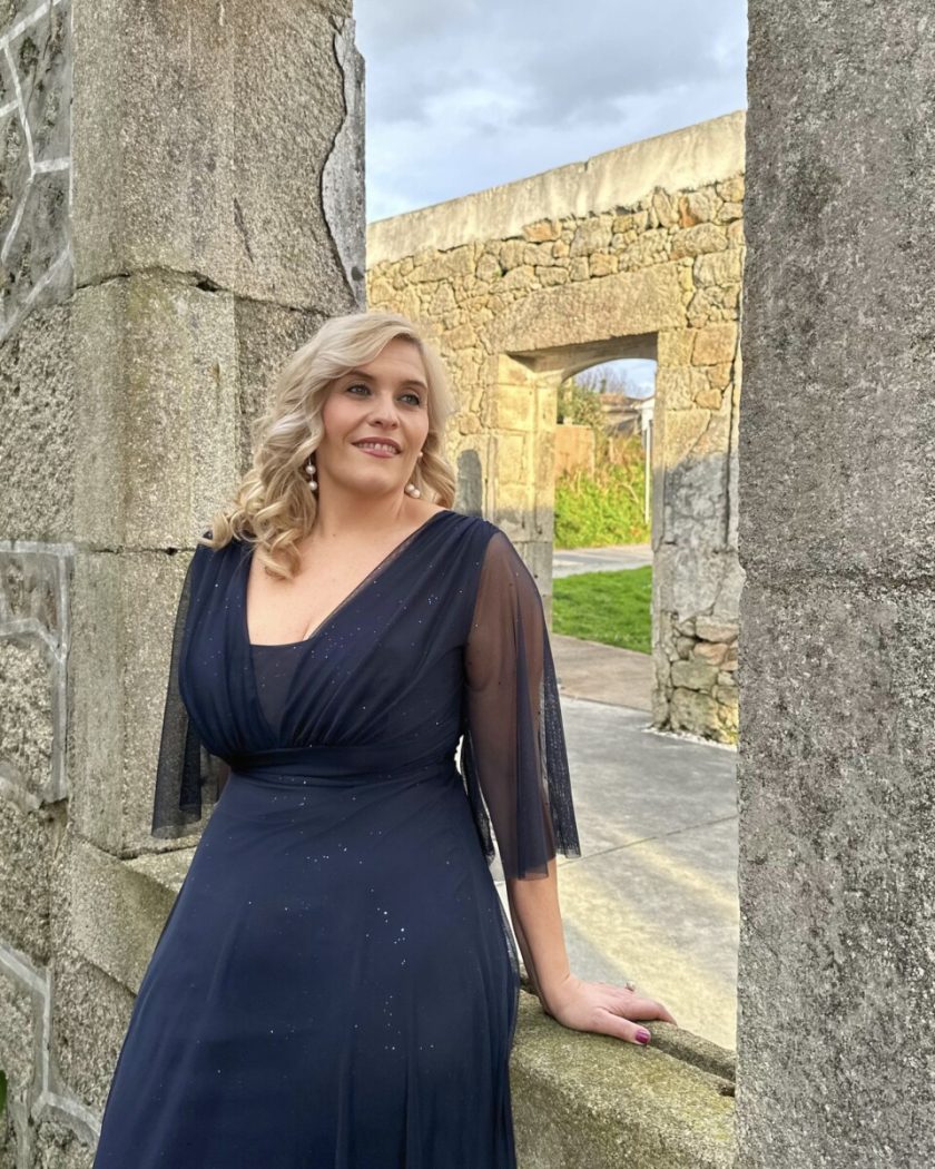 Vestido Tul Basic Manga Larga Brillos - Imagen 8