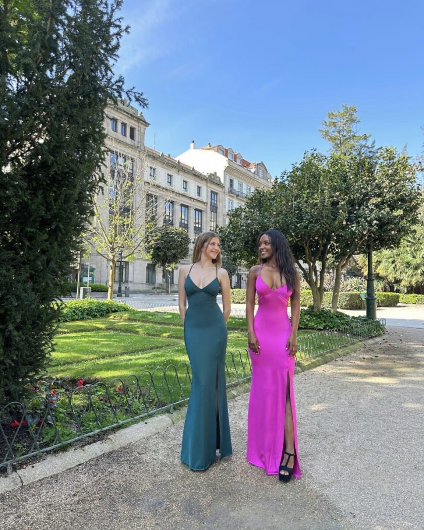 Vestido Seda Espalda Cruzada Escote triángulo - Imagen 14