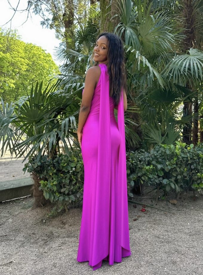 Vestido Sirena Cuello Alas