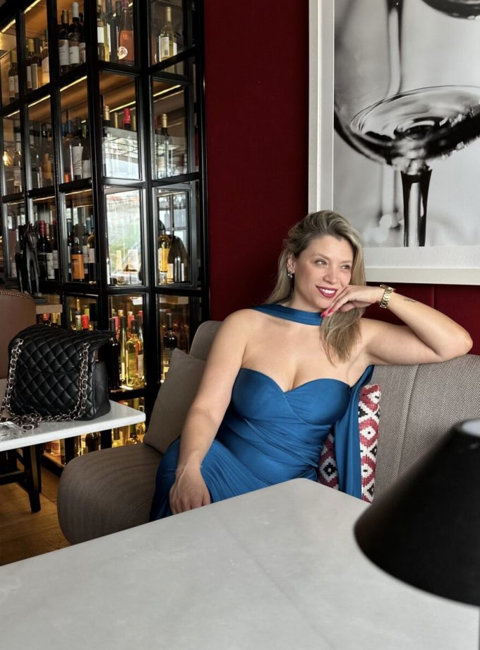 Vestido Sirena Cuello Alas