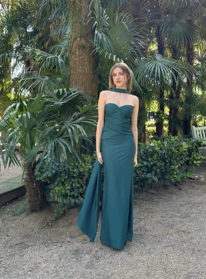 Vestido Sirena Cuello Alas