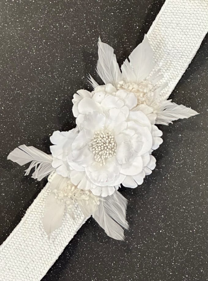 Cinturón Elástico Rafia Blanco Con Flor