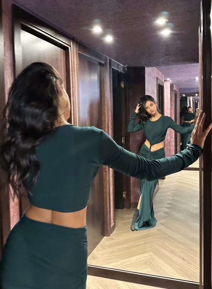 Vestido Mangas Cintura Abierta