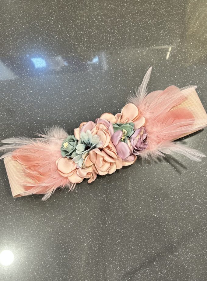 Cinturón Floral Elástico Plumas Rosa