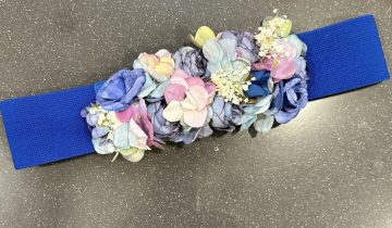 Cinturón Floral Elástico Azul Klein