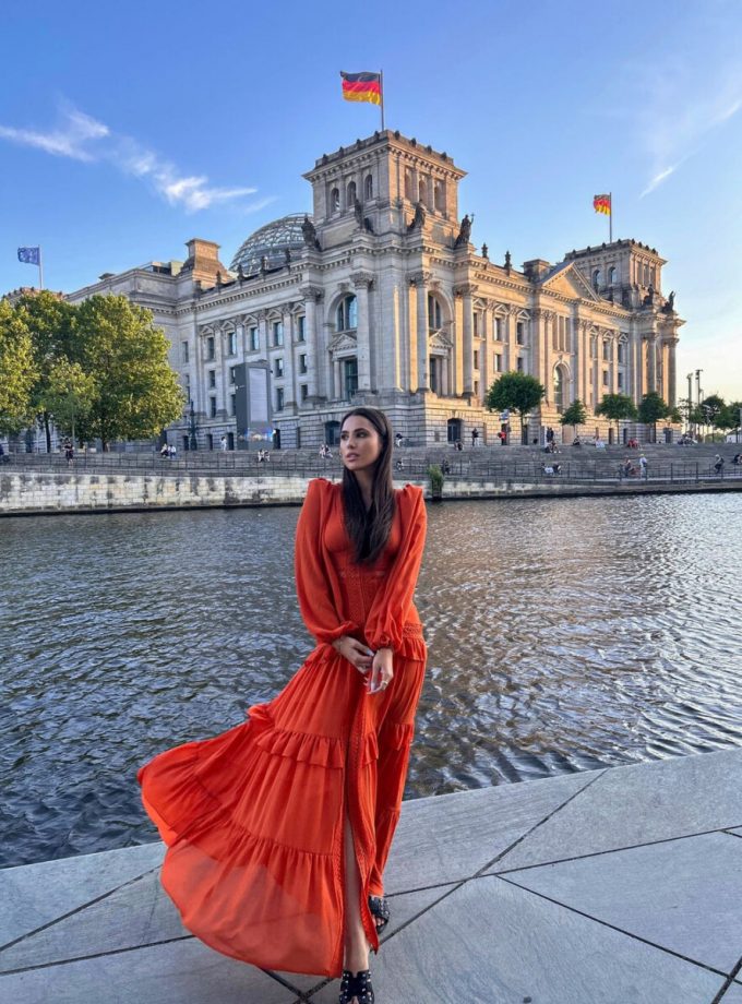 Vestido Encaje Sirena Espalda Cruzada