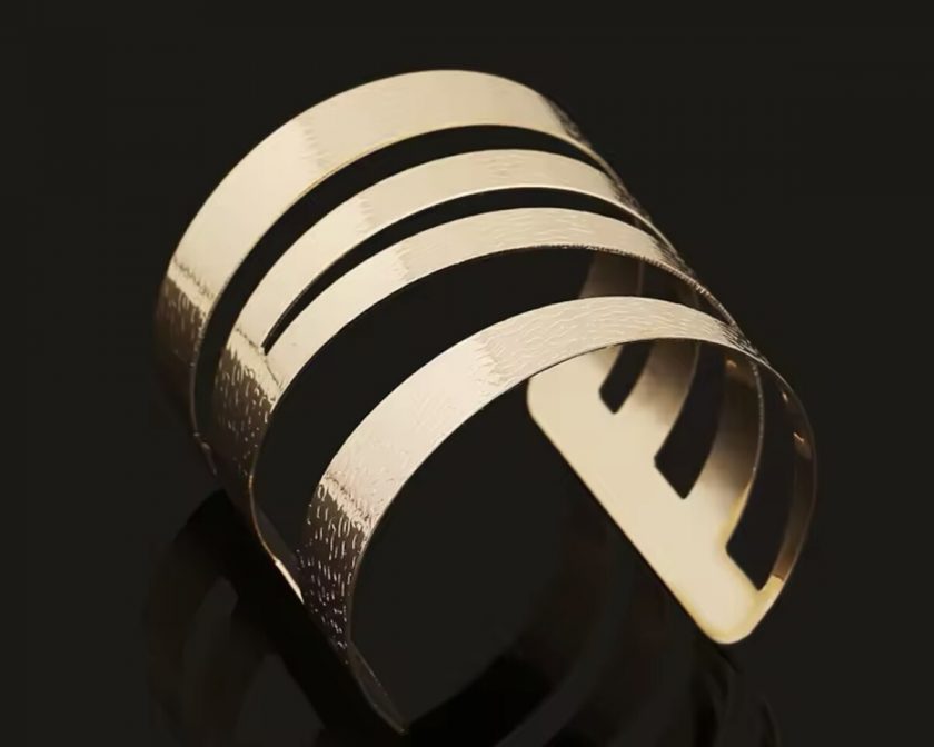 Brazalete Multi Tiras Anchas