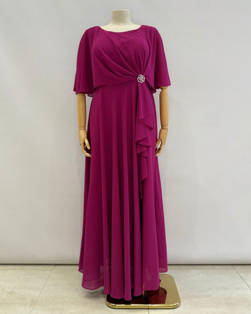 Vestido Capa Broche Flor Curvy - Imagen 10