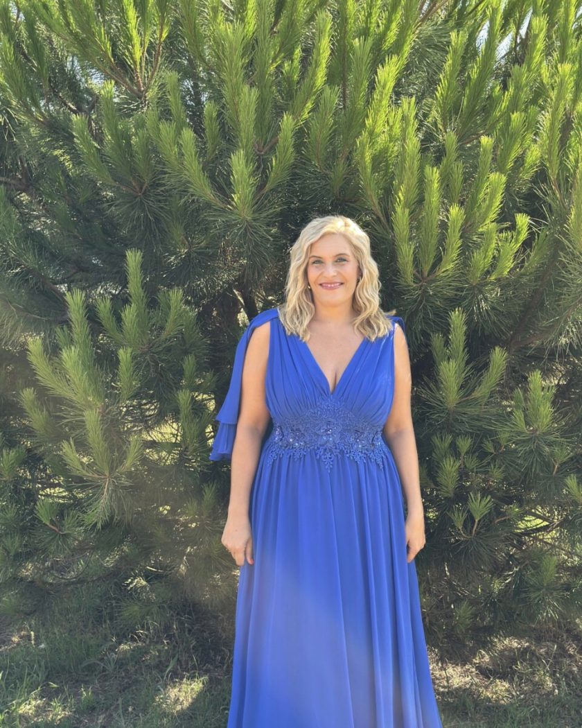 Vestido Capa Cintura Flores Curvy - Imagen 11