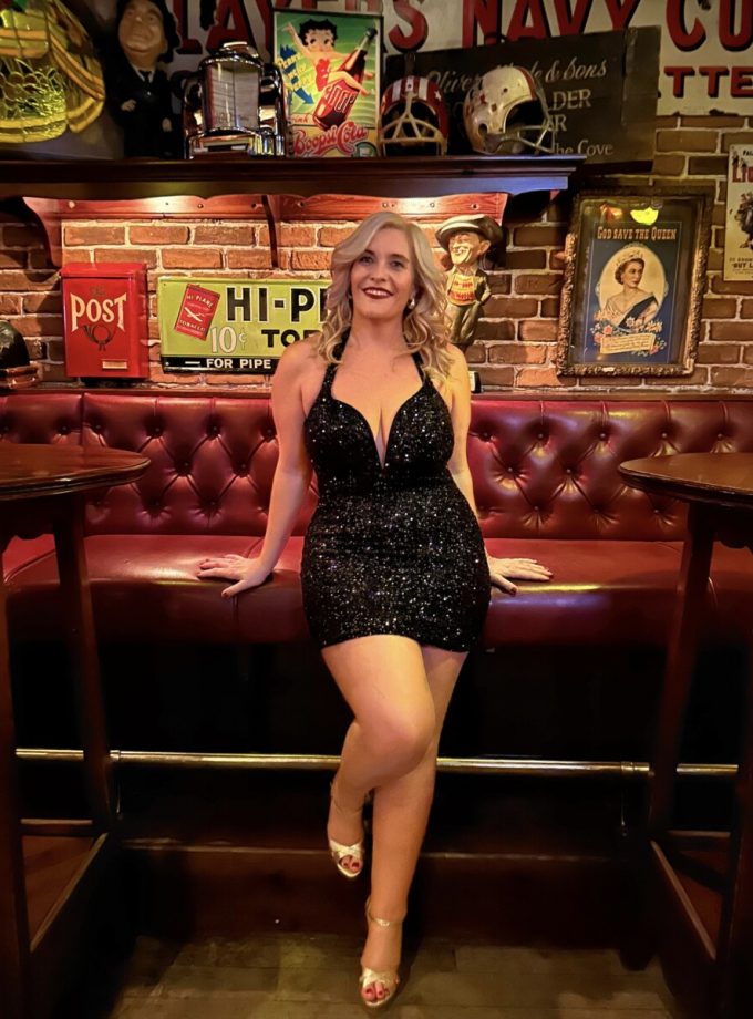 Vestido Lentejuelas Escote Corto