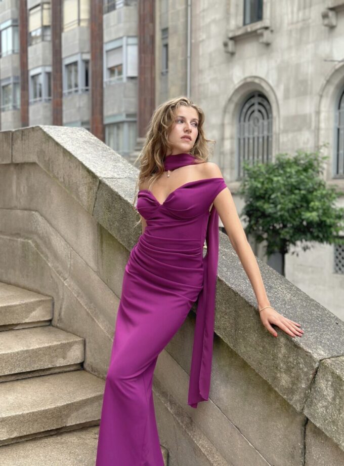 Vestido Sirena Escote Hombros