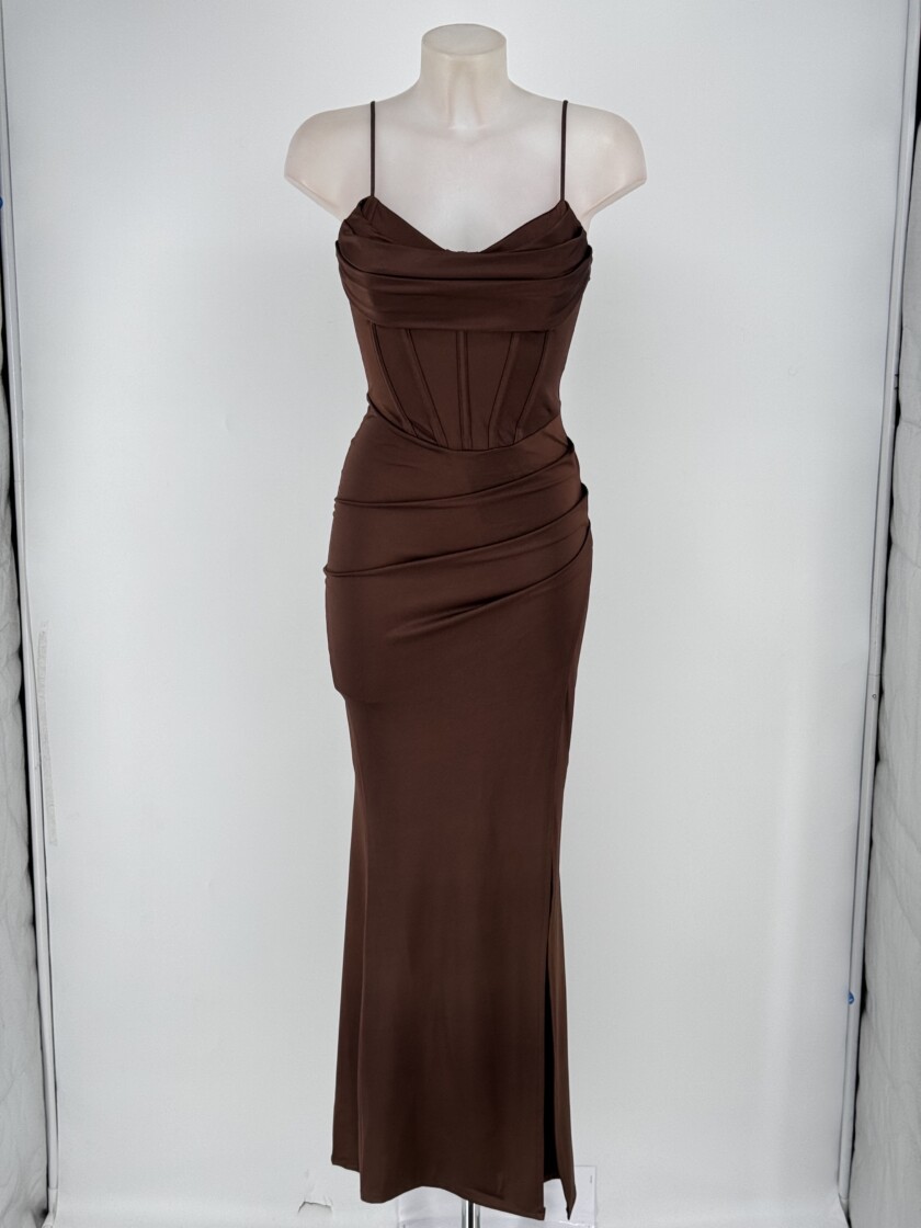Vestido Seda Varillas