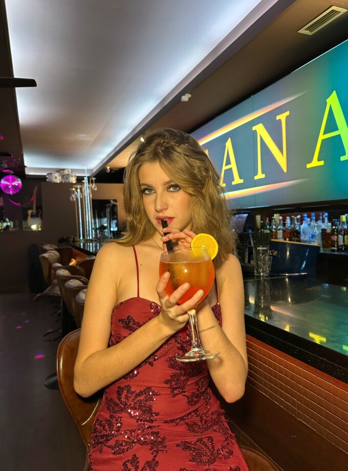 Vestido Lentejuelas Flores Nudo Pecho