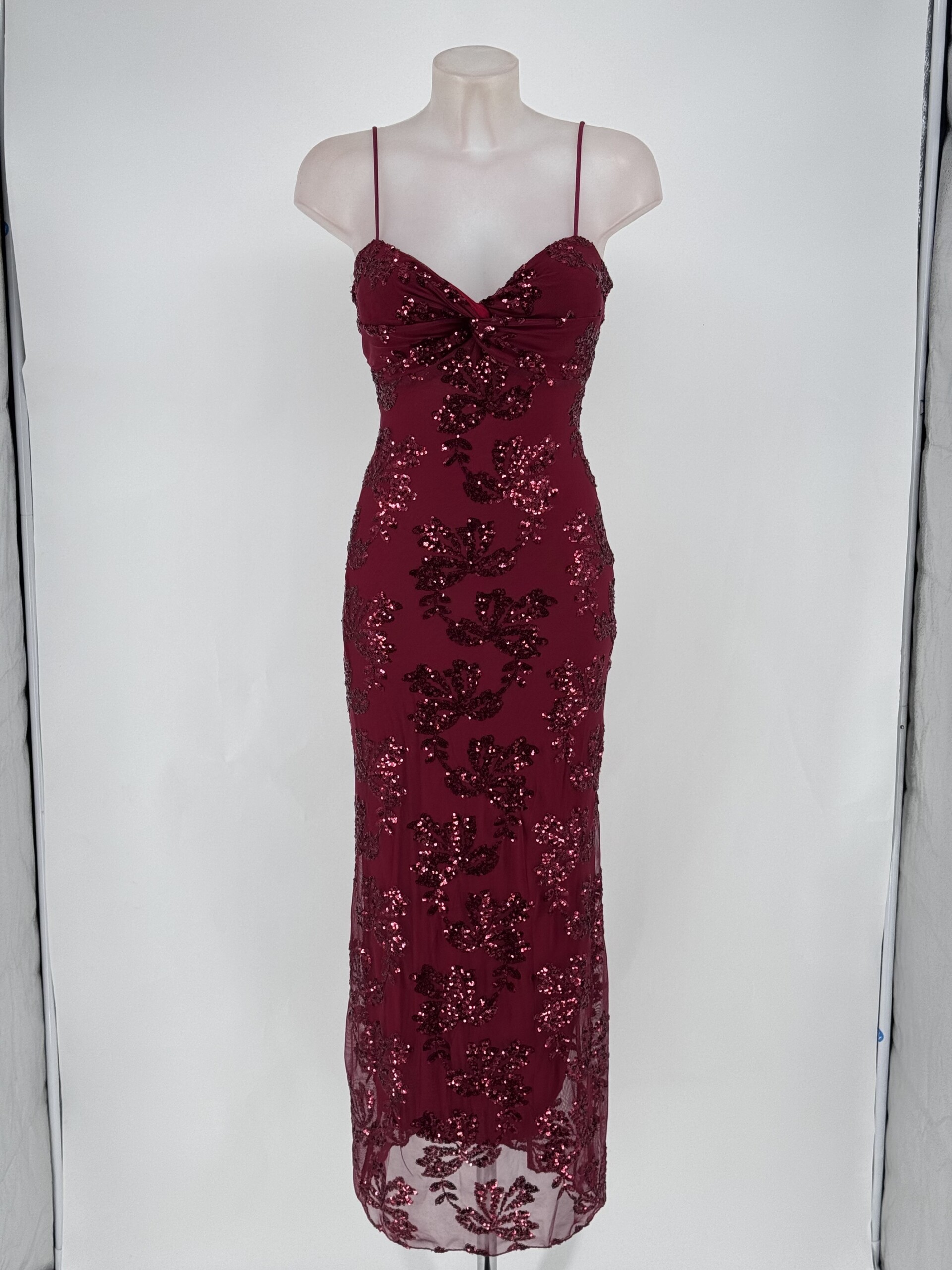 Vestido Lentejuelas Flores Nudo Pecho