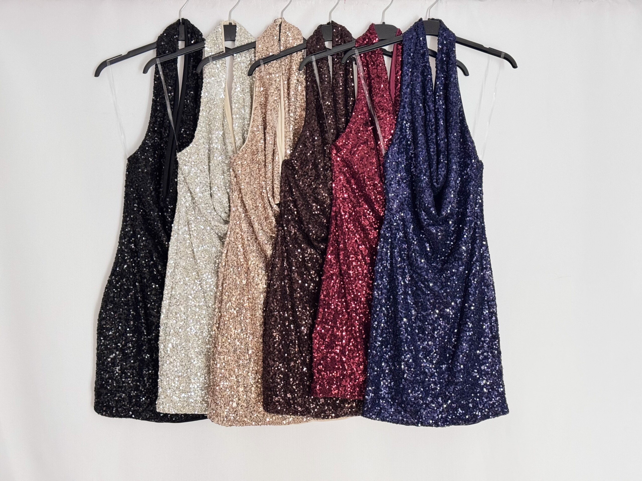 Vestido Lentejuelas Escote Cascada Corto