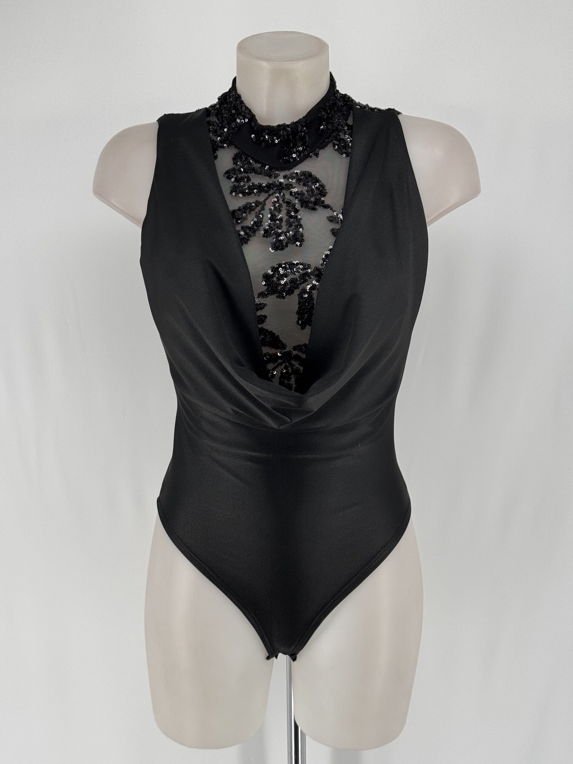 Body Lentejuelas Flores Cascada