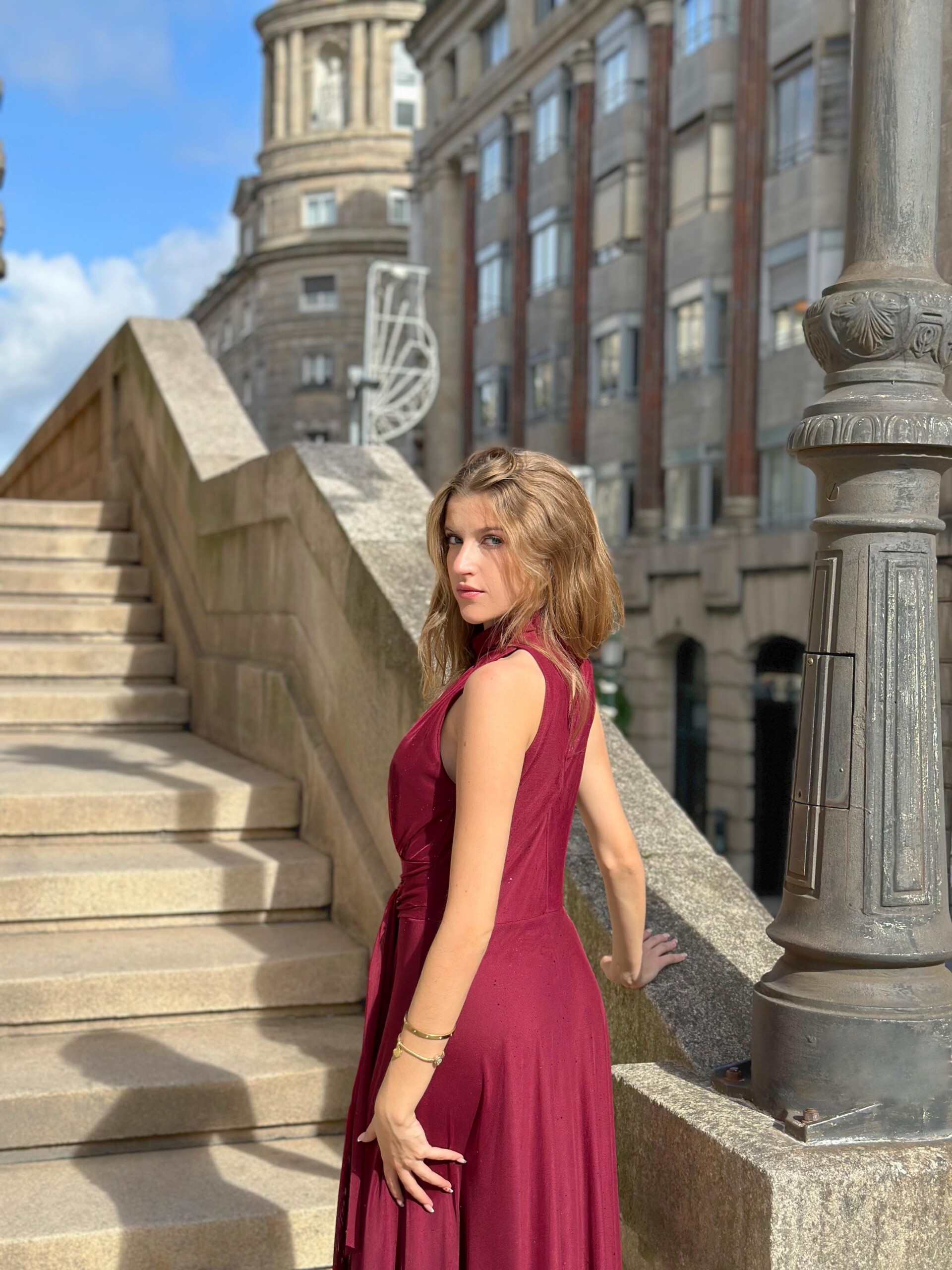 Vestido Tul Basic Halter Brillos