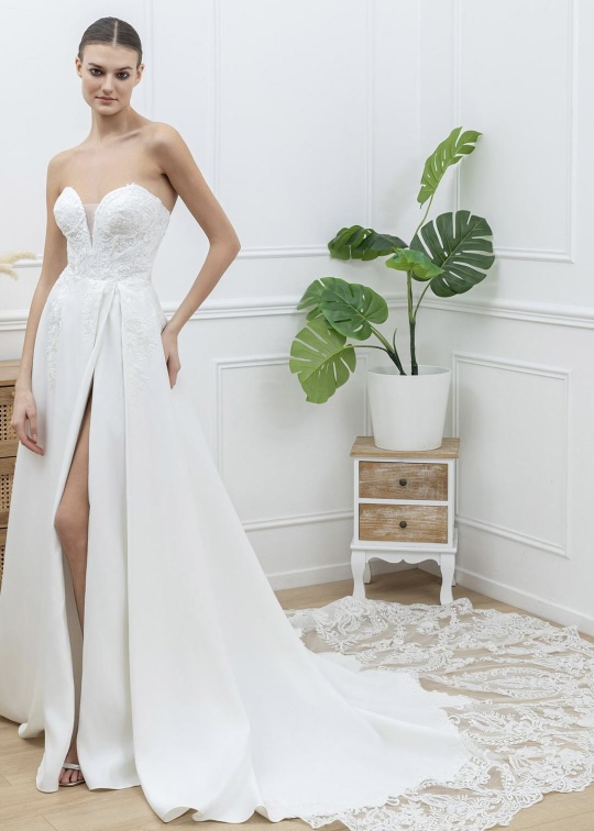 Vestido Novia Cola Encaje