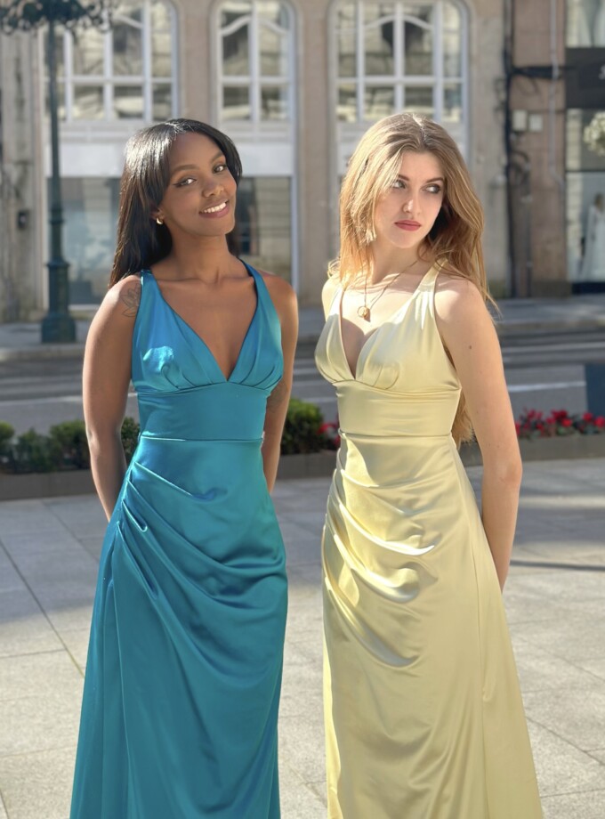 Vestido Seda Sirena Escote