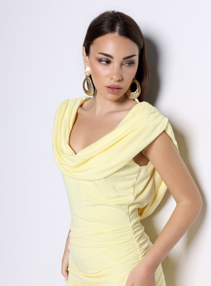 Vestido Espalda Cascada