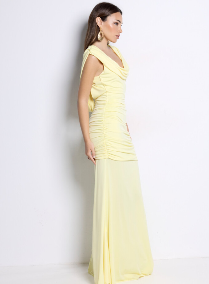 Vestido Espalda Cascada