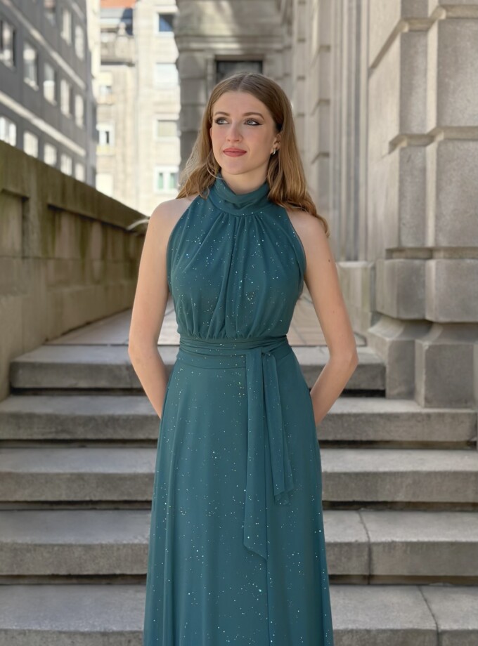 Vestido Tul Basic Halter Brillos