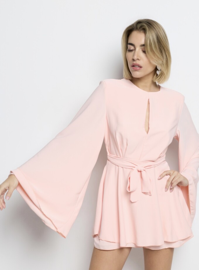 Mono Mangas Abertura Pecho