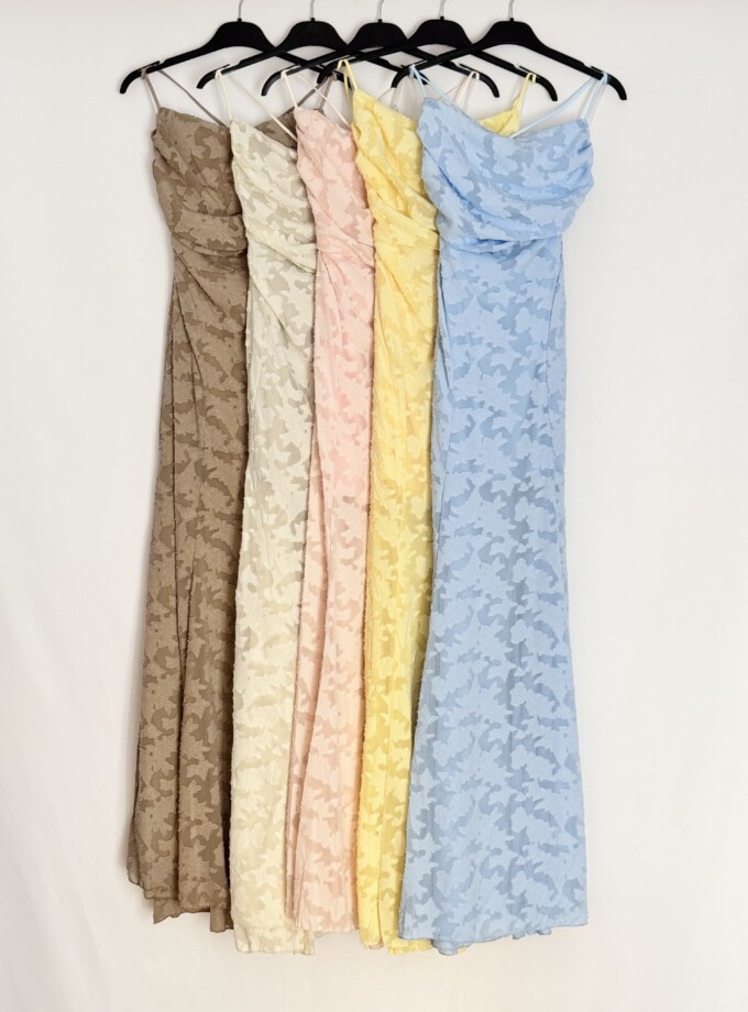 Vestido Cascada Textura Floral
