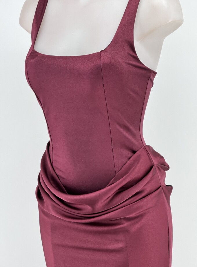 Vestido Falda Seda Cintura Cascada