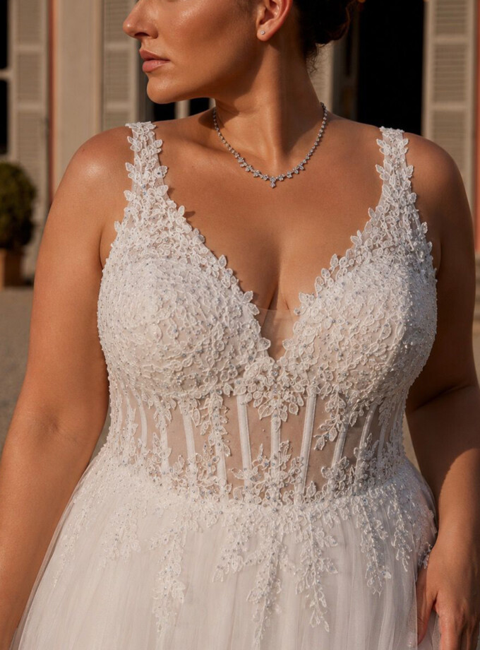 Vestido Tul Largo Corsé Abertura Novia Curvy