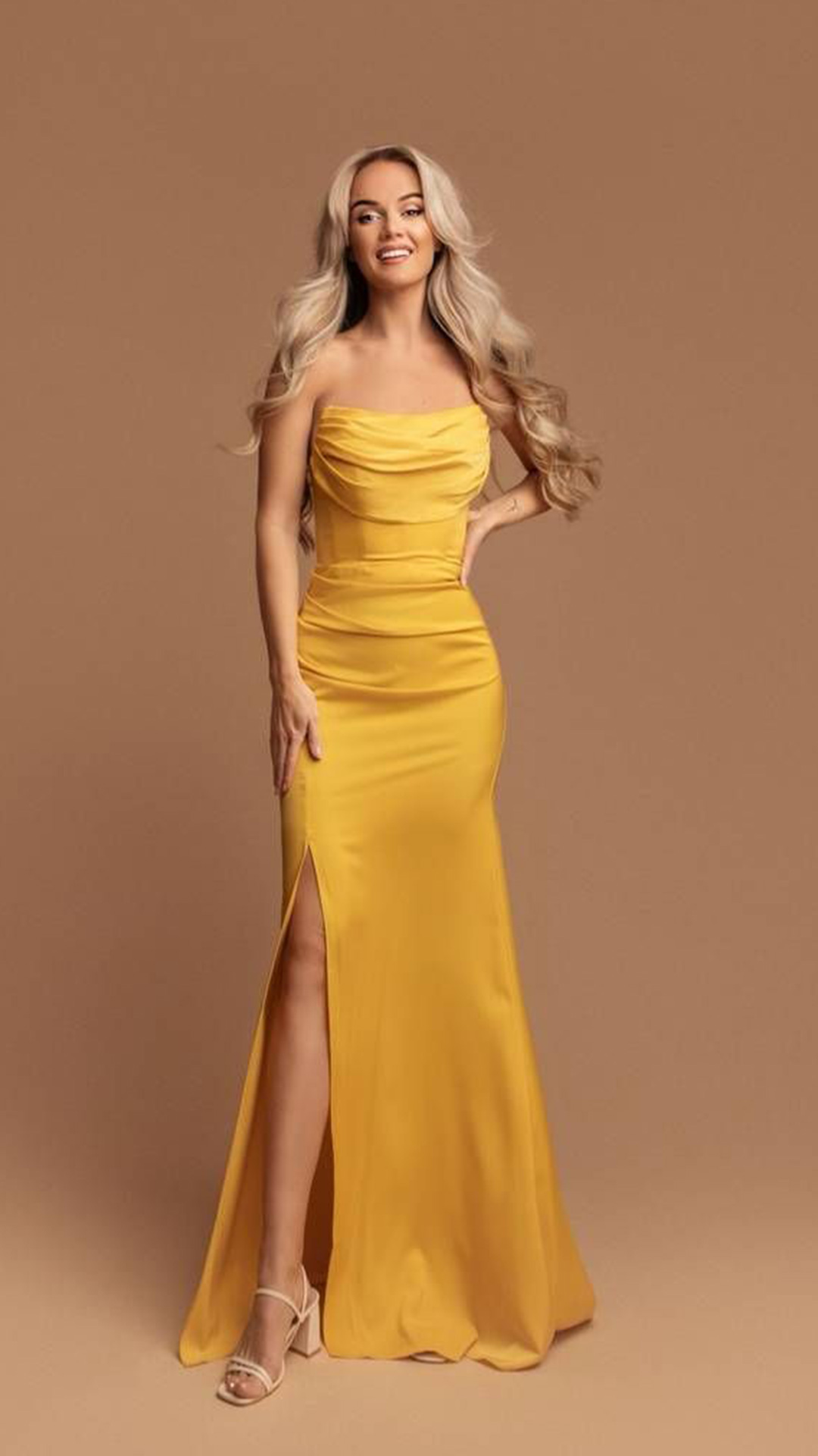 Vestido Seda Cascada Espalda Cruzada - Imagen 3