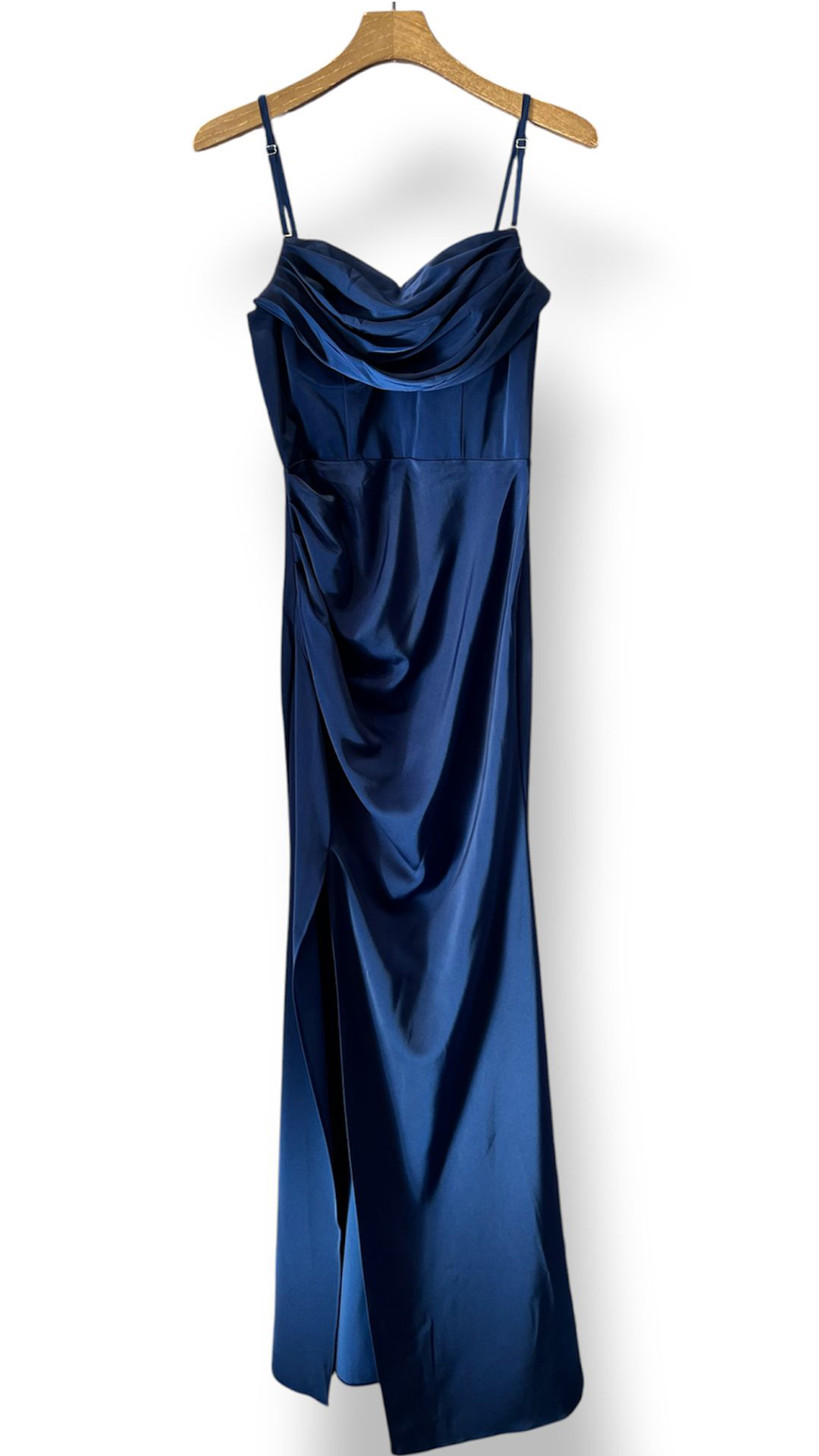 Vestido Seda Cascada Espalda Cruzada - Imagen 6