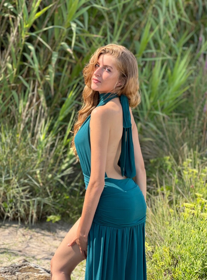 Vestido Halter Cintura Drapeada