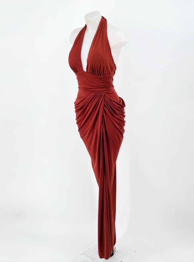 Vestido Cascada Asimétrica Cadera Escote