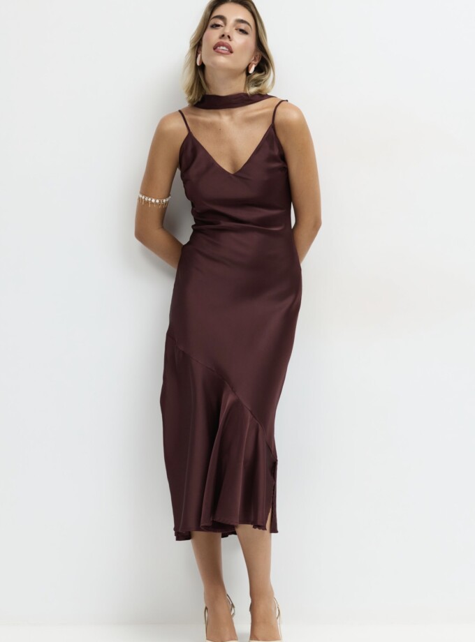Vestido Tirantes Seda Volante Pashmina