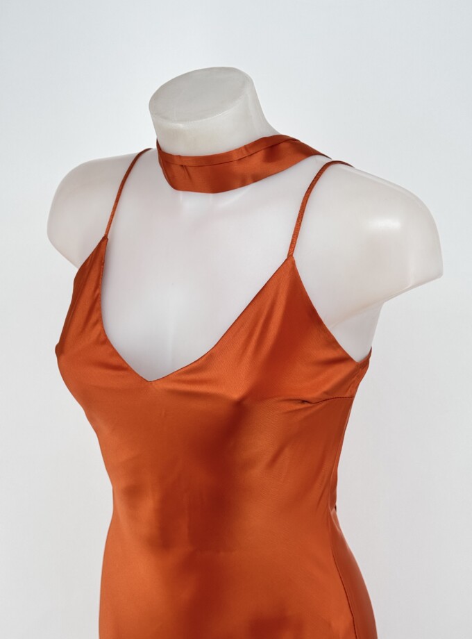 Vestido Tirantes Seda Volante Pashmina