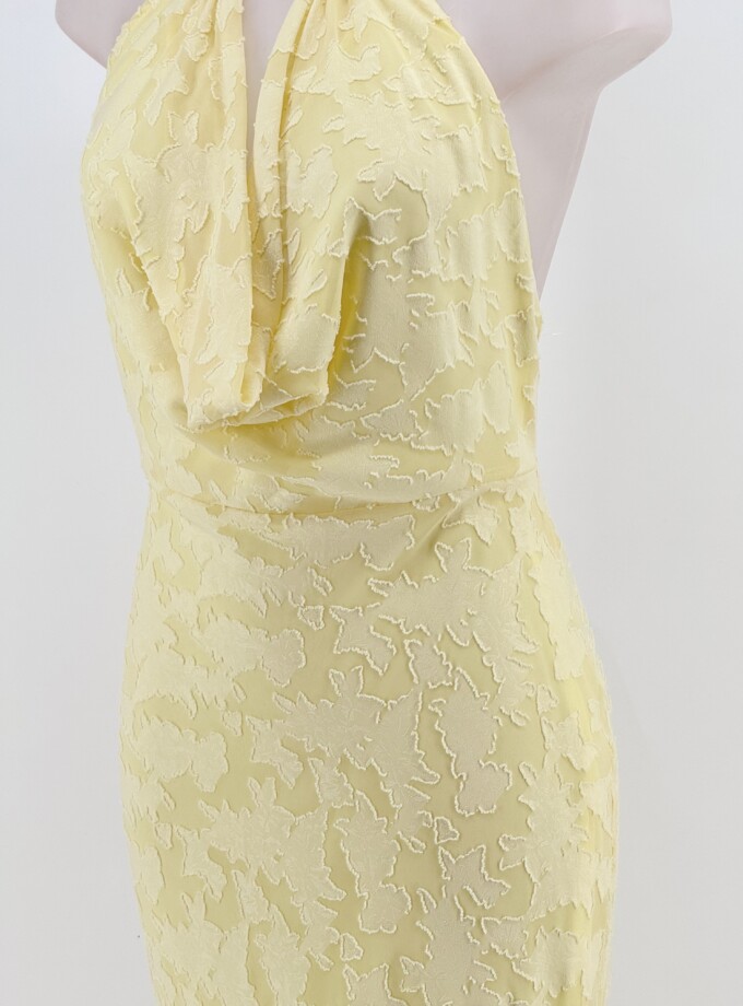 Vestido Textura Escote Cascada
