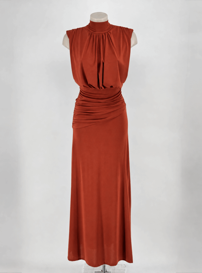 Vestido Drapeado Cuello Alto