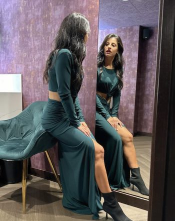 Facetune_26-10-2024-23-53-21